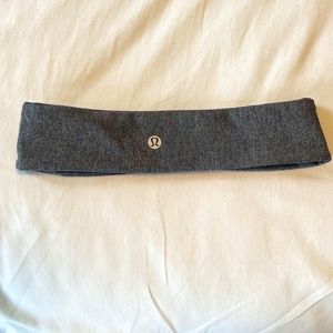 Lululemon Fly Away Tamer Headband